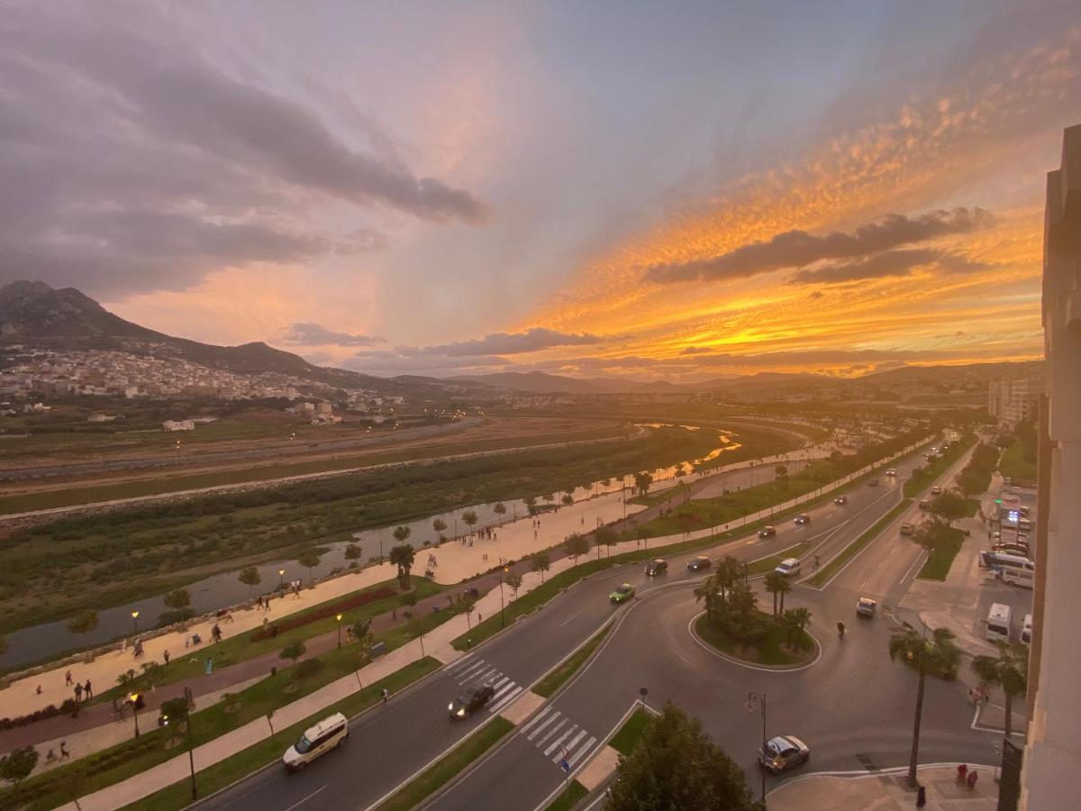 Riverside Tétouan Exteriör bild