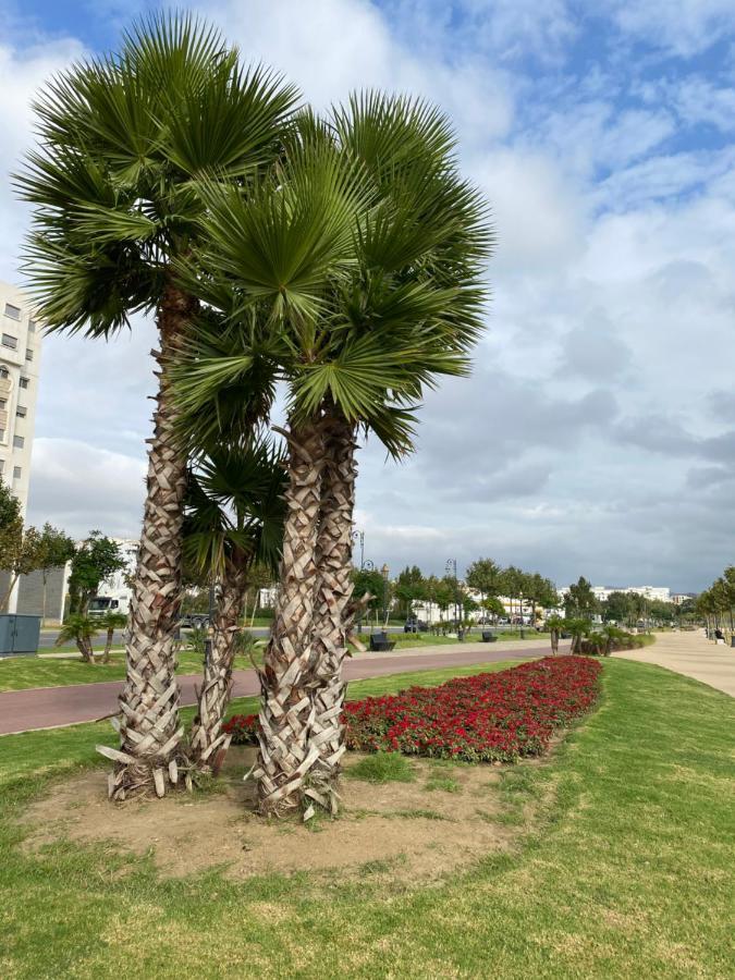 Riverside Tétouan Exteriör bild